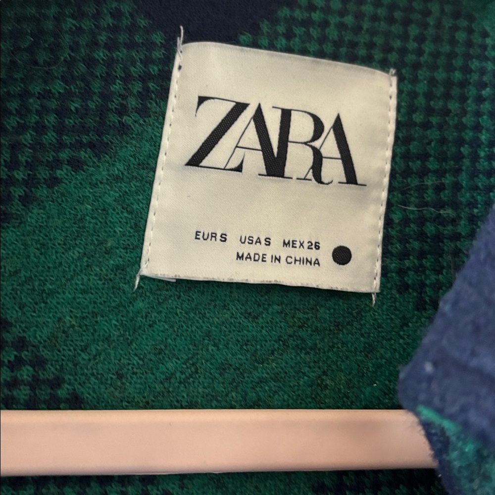 Zara Checkered Green and Navy Shacket - Picture 4 of 6